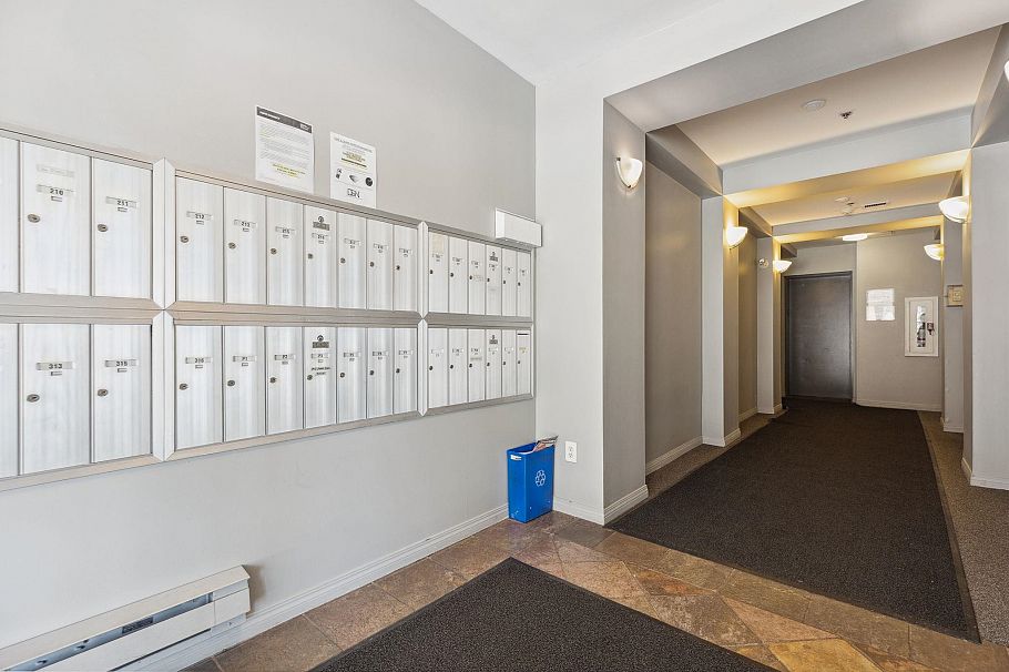 PH3 4113 Fraser Street Vancouver, BC - 10