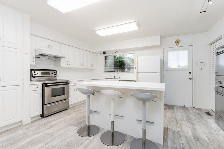 5416 Yew Street Vancouver, BC - 11