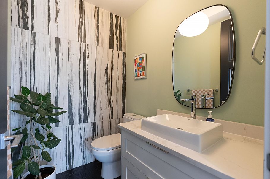900 Hendry Avenue North Vancouver, BC - 14