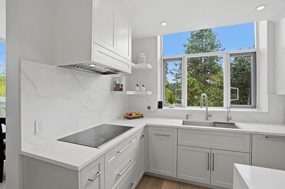 PH711 4759 Valley Drive Vancouver, BC - 8