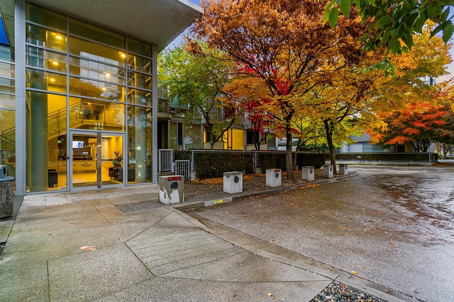 2801 111 West Georgia Street Vancouver, BC - 19