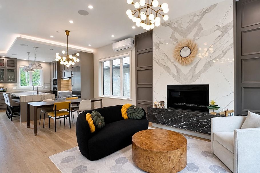 4618 W 8th Avenue Vancouver, BC - 3