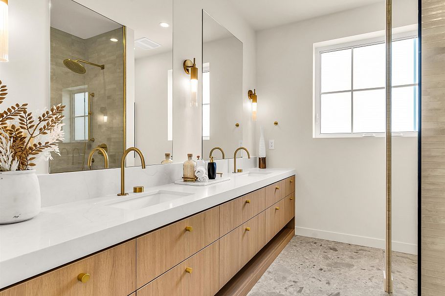 2 2043 W 45th Avenue Vancouver, BC - 21