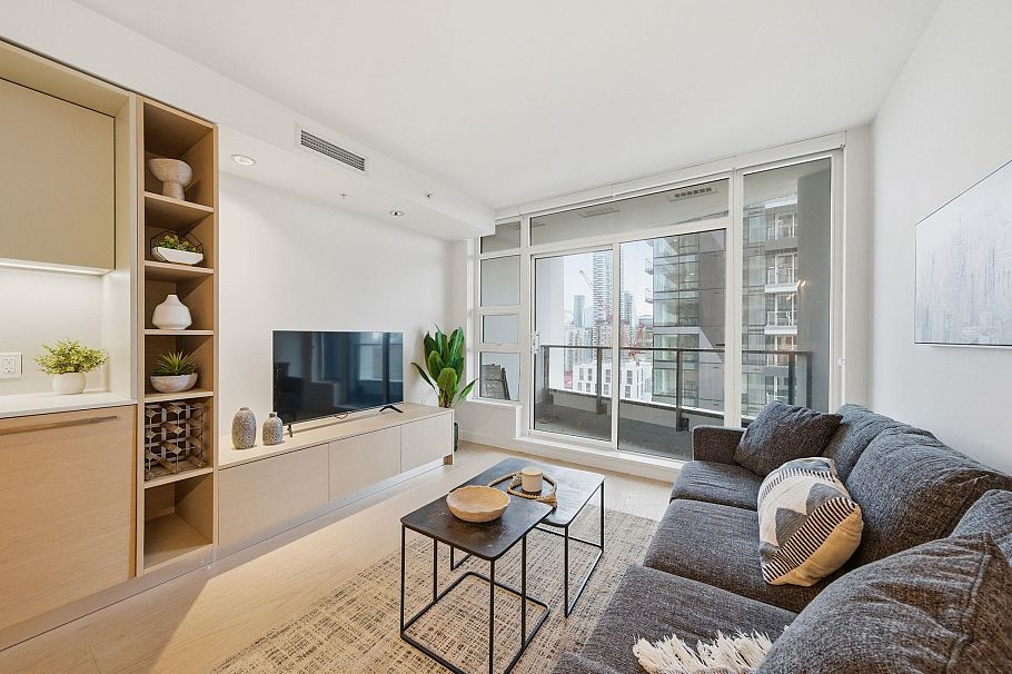 2606 1289 Hornby Street Vancouver, BC - 1