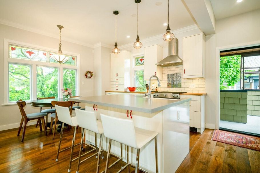 401 E King Edward Avenue Vancouver, BC - 10