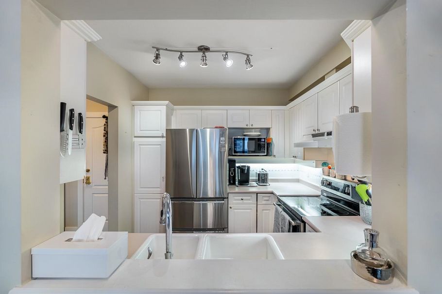 903 140 E 14th Street North Vancouver, BC - 8