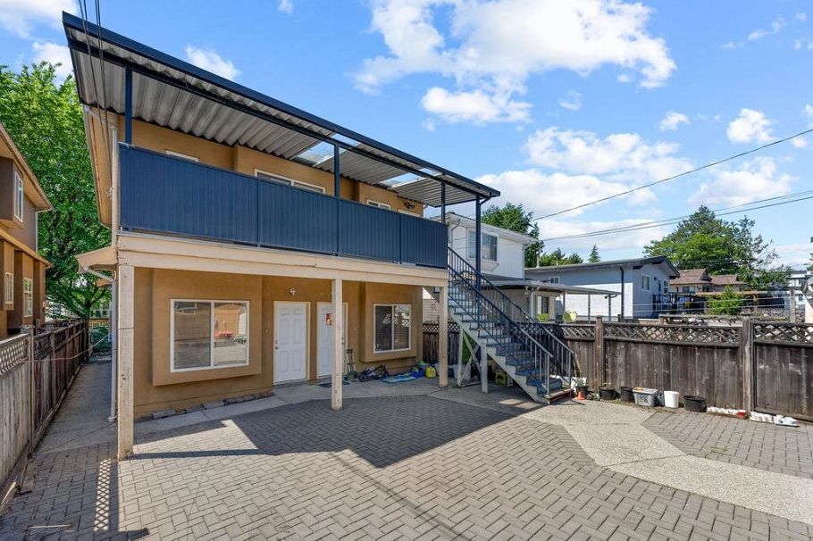 5388 Sherbrooke Street Vancouver, BC - 30