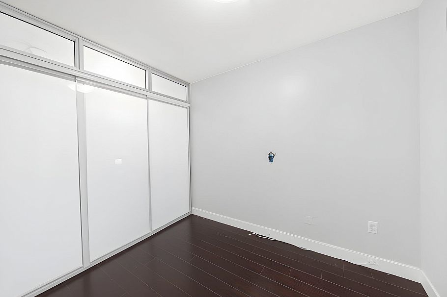 303 2745 E Hastings Street Vancouver, BC - 25
