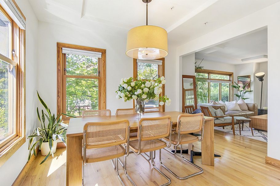 1608 Woodland Drive Vancouver, BC - 16