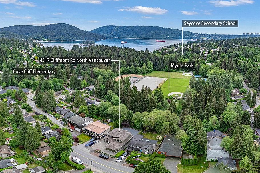 4317 Cliffmont Road North Vancouver, BC - 34