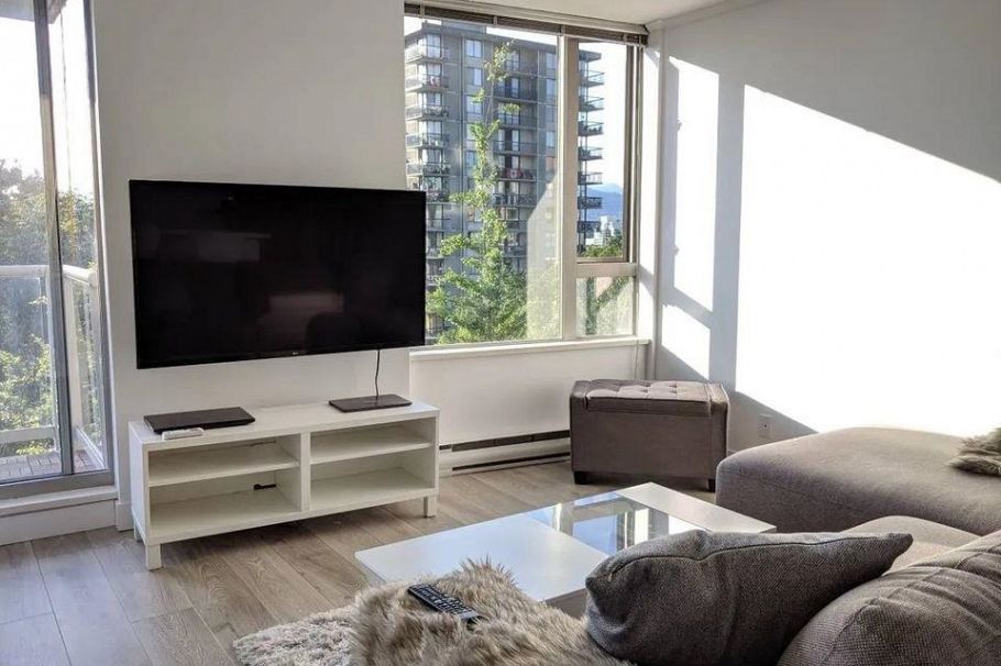 601 1277 Nelson Street Vancouver, BC - 2