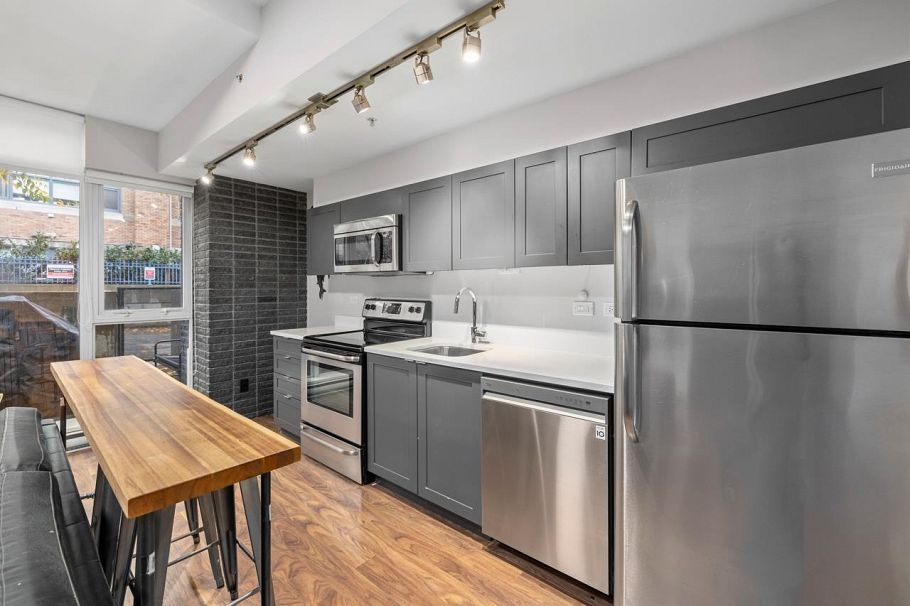 101 2511 Quebec Street Vancouver, BC - 10
