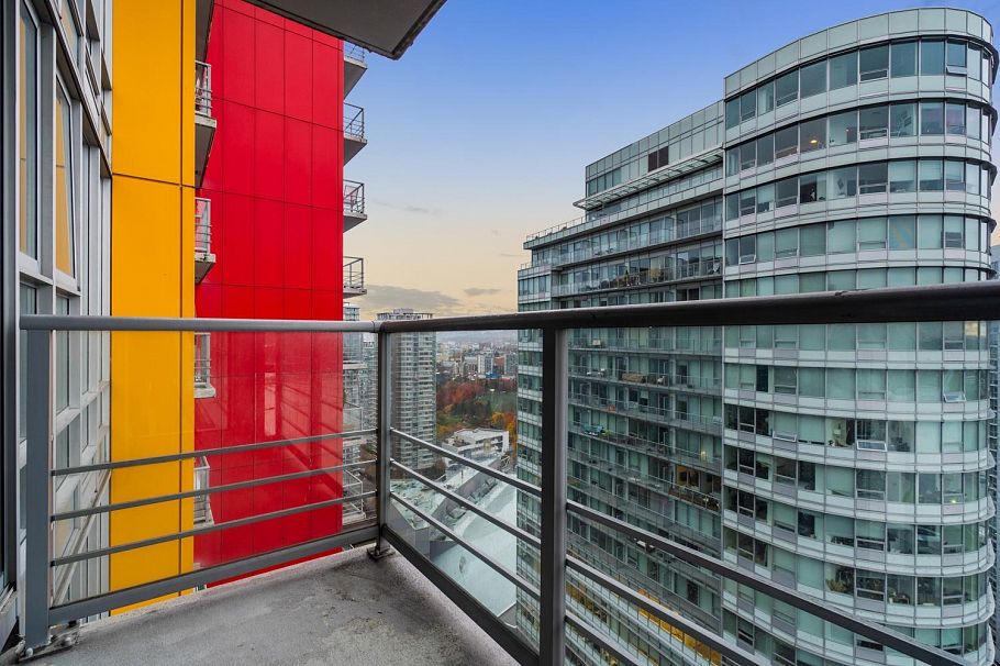 2801 111 West Georgia Street Vancouver, BC - 16