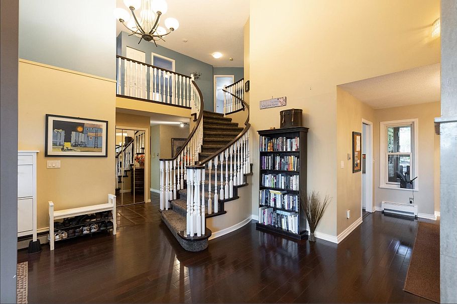 318 Roche Point Drive North Vancouver, BC - 14