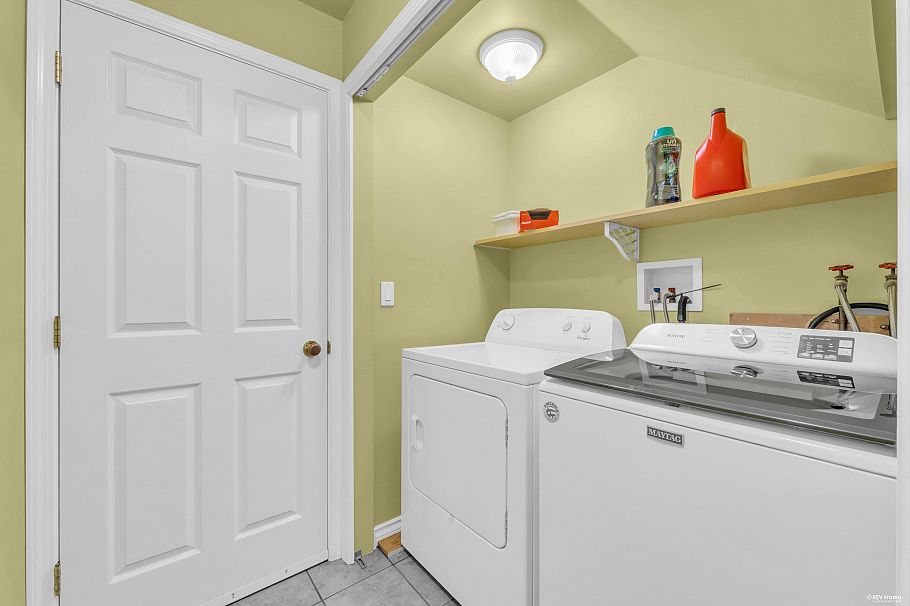 4317 Cliffmont Road North Vancouver, BC - 21