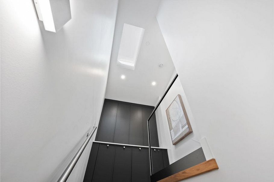 1135 W 33rd Avenue Vancouver, BC - 21