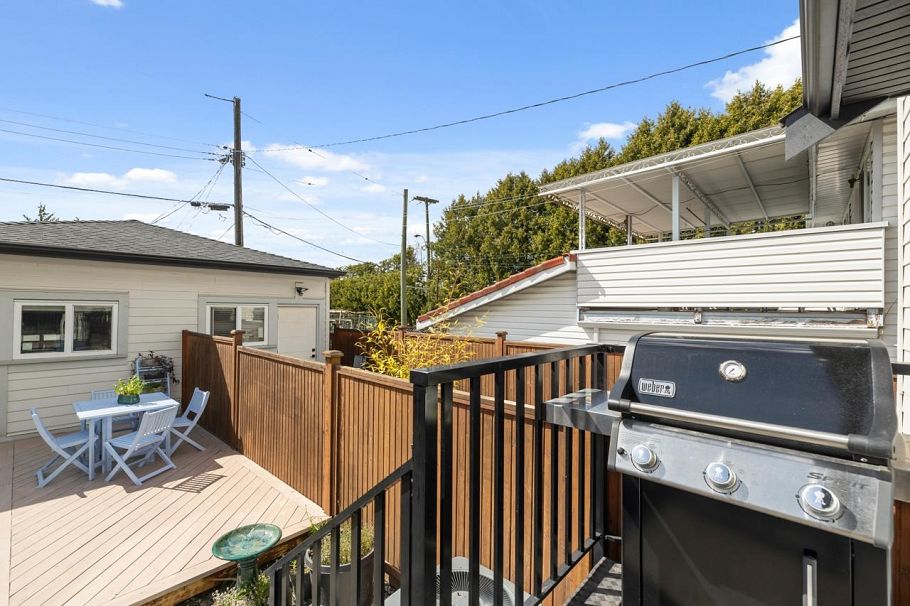 5867 Battison Street Vancouver, BC - 22