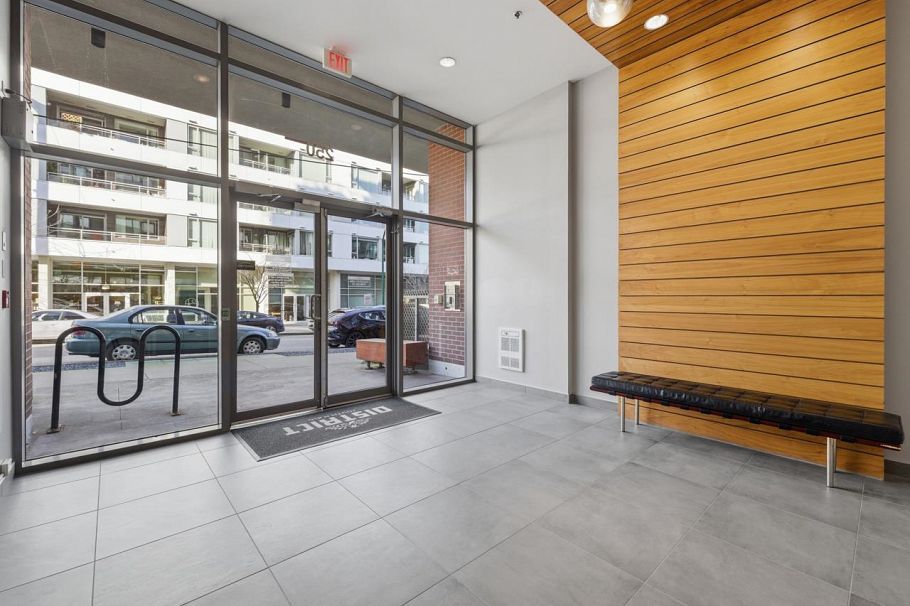 711 250 E 6 Avenue Vancouver, BC - 3
