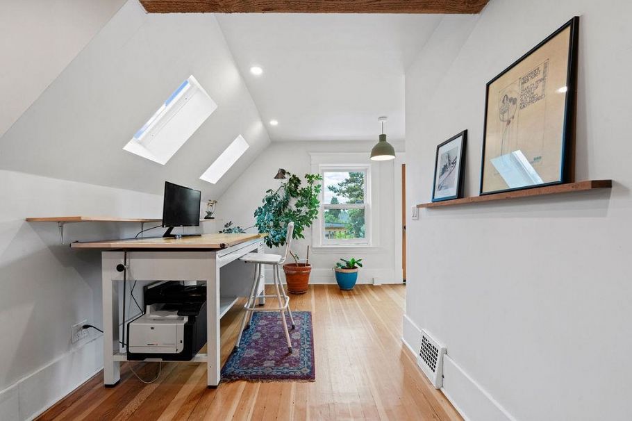 1153 E 13th Avenue Vancouver, BC - 33