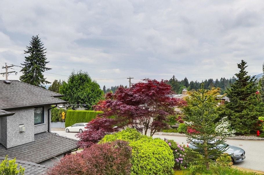4072 Skyline Drive North Vancouver, BC - 22