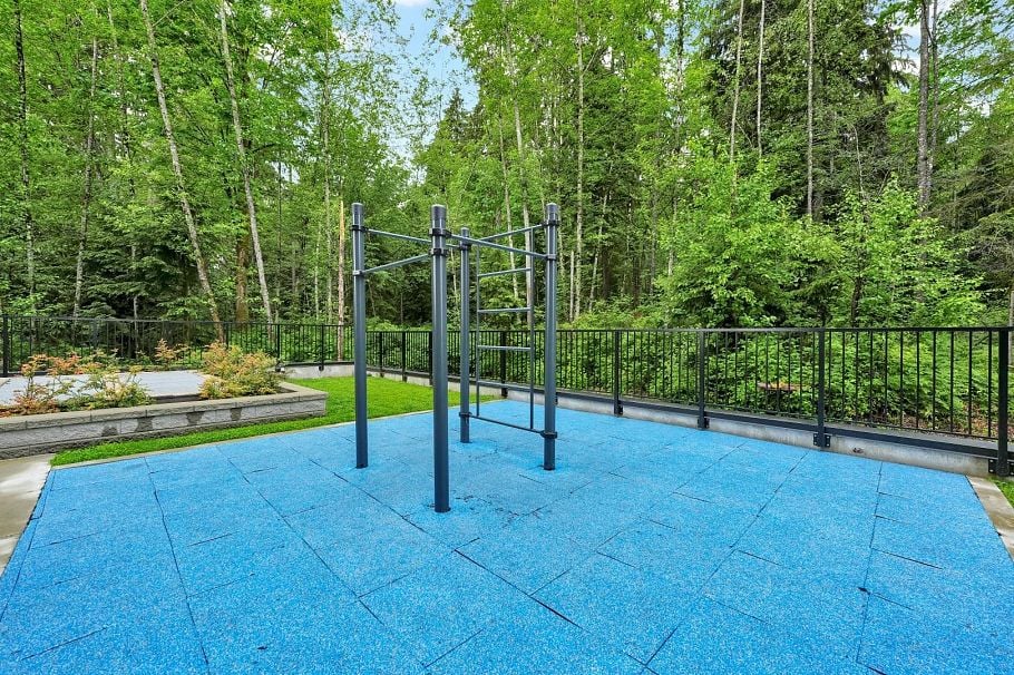 211 3596 Malsum Drive North Vancouver, BC - 31