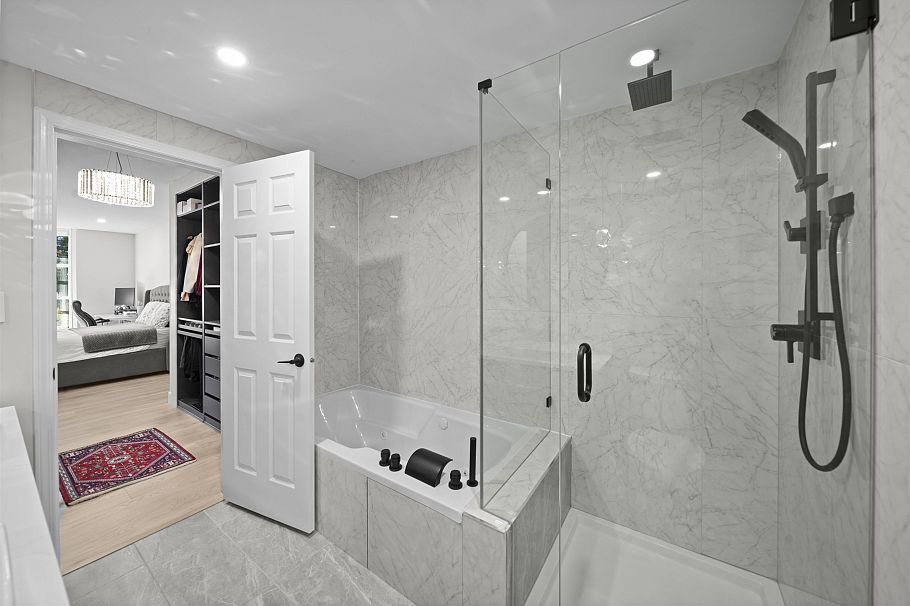 103 3399 Capilano Crescent North Vancouver, BC - 35