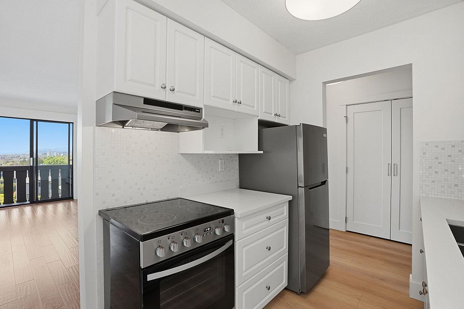 314 1345 Chesterfield Avenue North Vancouver, BC - 21
