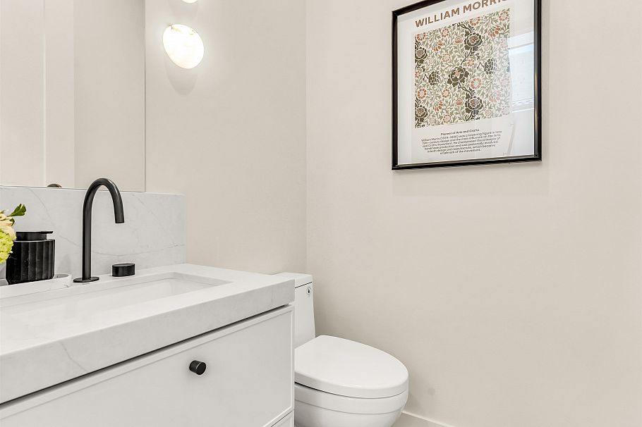 2 2043 W 45th Avenue Vancouver, BC - 16