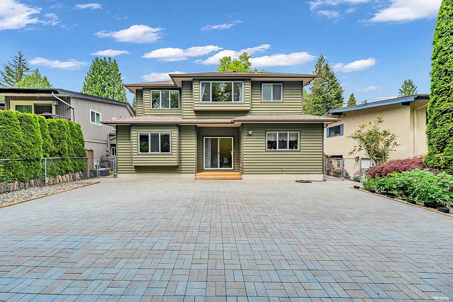 4317 Cliffmont Road North Vancouver, BC - 23
