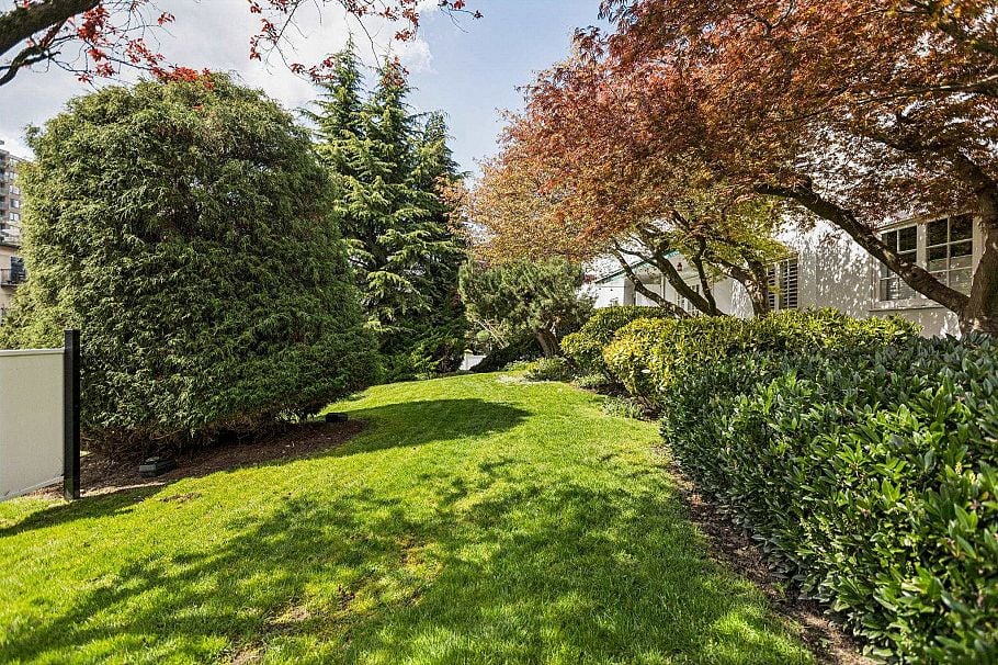 102 120 W 17th Street North Vancouver, BC - 15