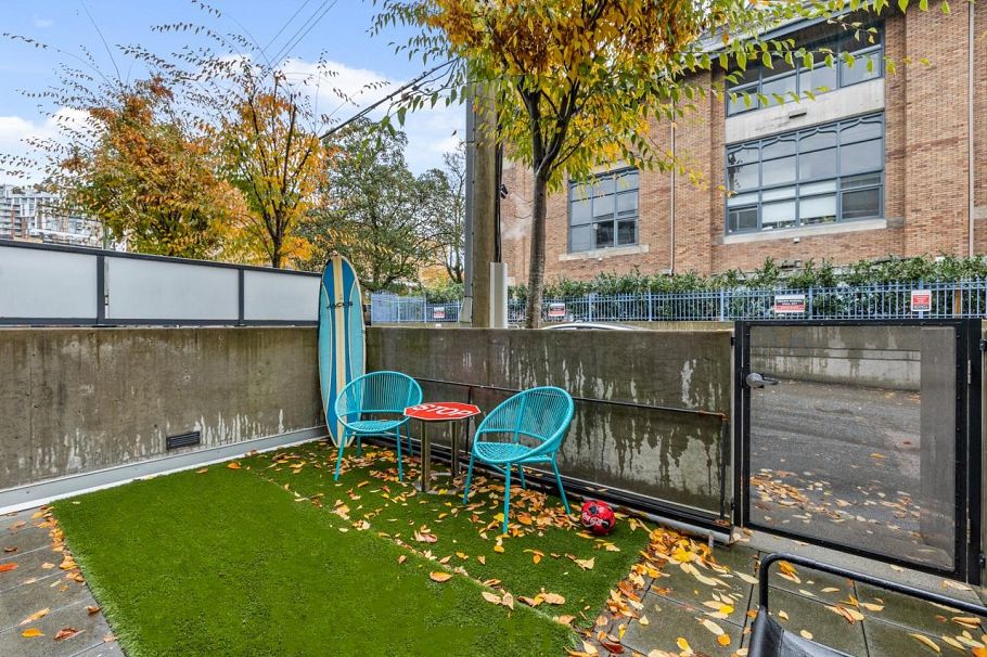 101 2511 Quebec Street Vancouver, BC - 21