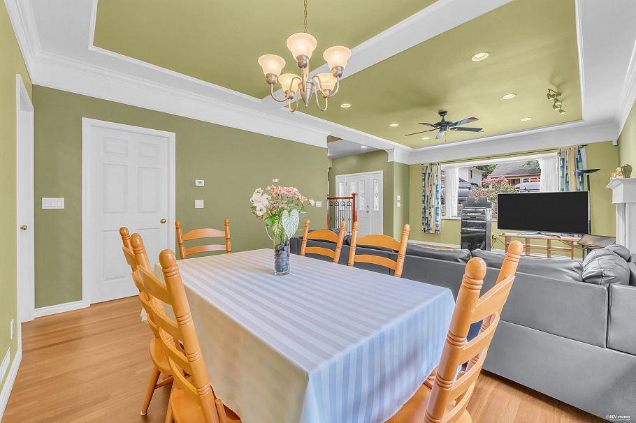 4317 Cliffmont Road North Vancouver, BC - 7