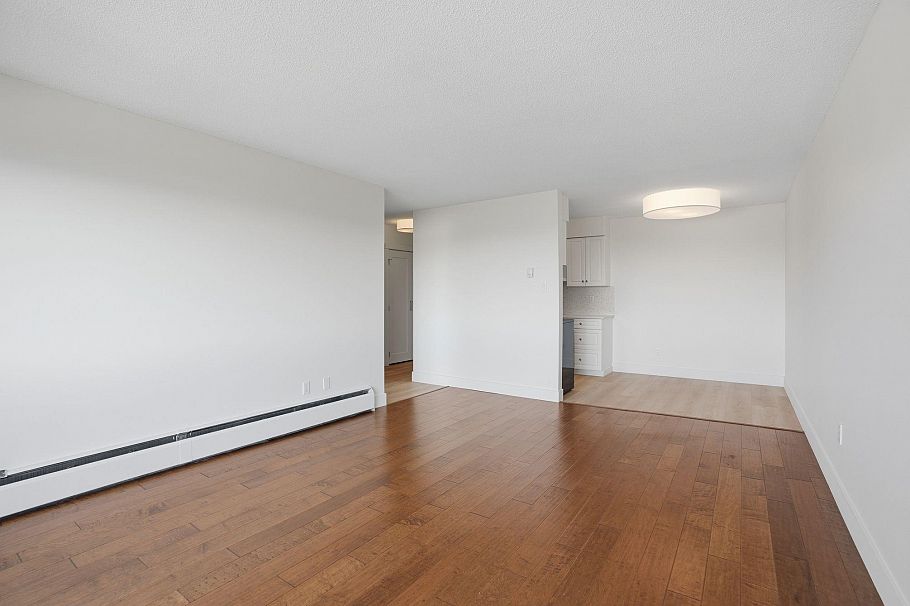 314 1345 Chesterfield Avenue North Vancouver, BC - 14