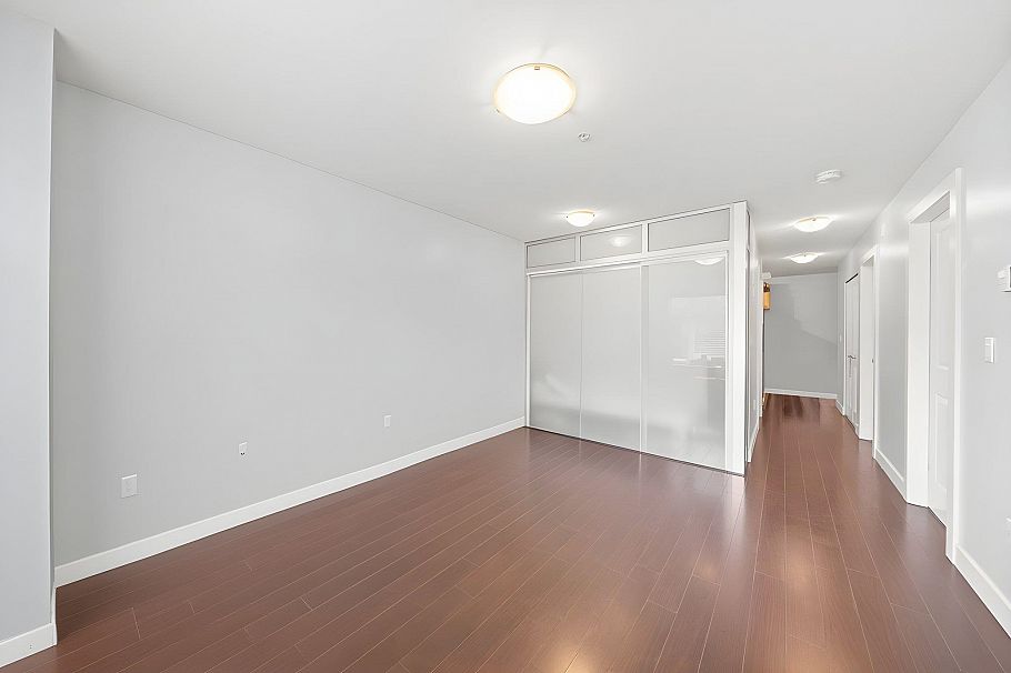 303 2745 E Hastings Street Vancouver, BC - 10
