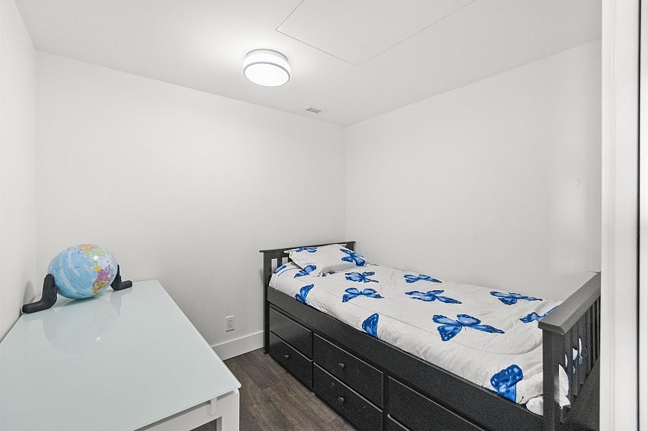 1107 1550 Fern Street North Vancouver, BC - 31