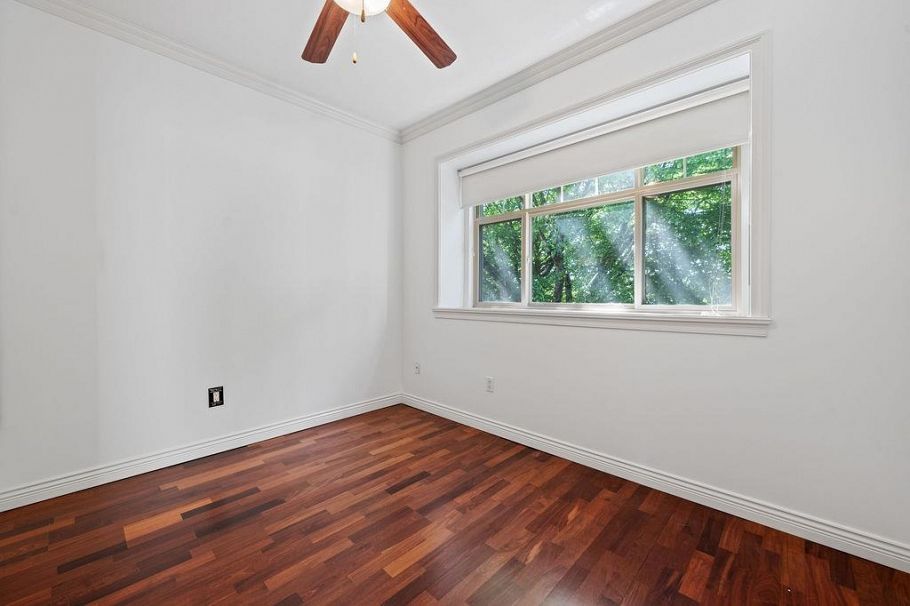 5388 Sherbrooke Street Vancouver, BC - 15