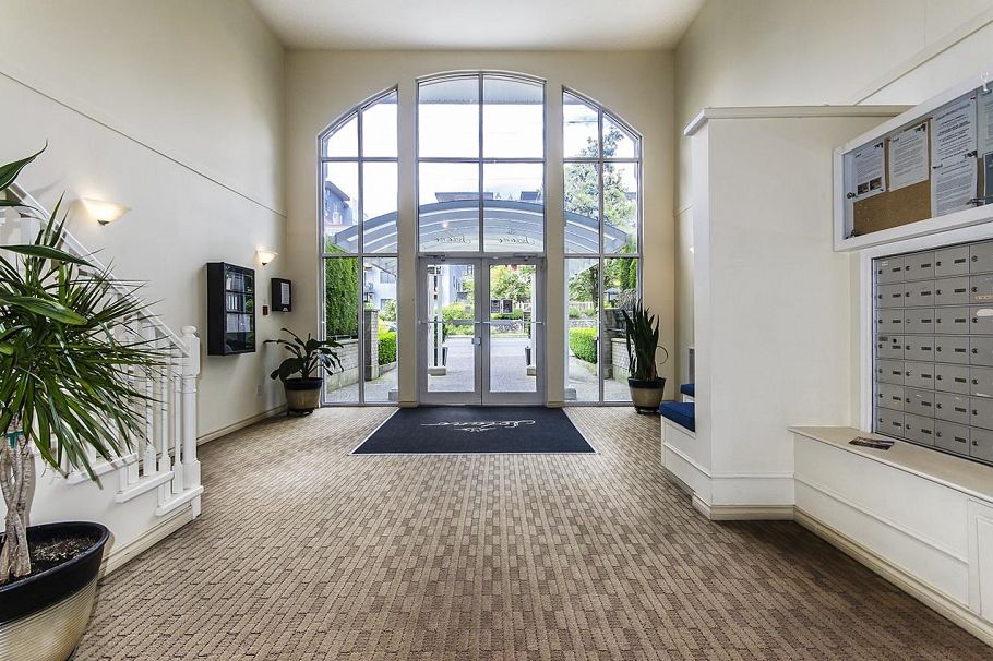 305 155 E 3rd Street North Vancouver, BC - 19