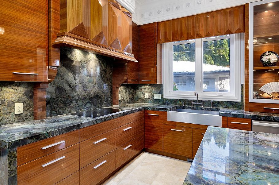5826 Angus Drive Vancouver, BC - 10