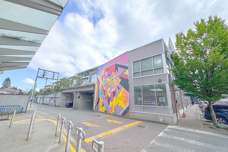 311 5555 Victoria Drive Vancouver, BC - 24