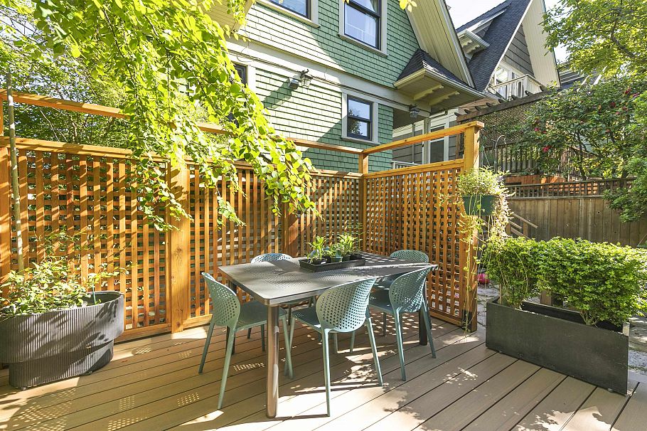 1608 Woodland Drive Vancouver, BC - 6