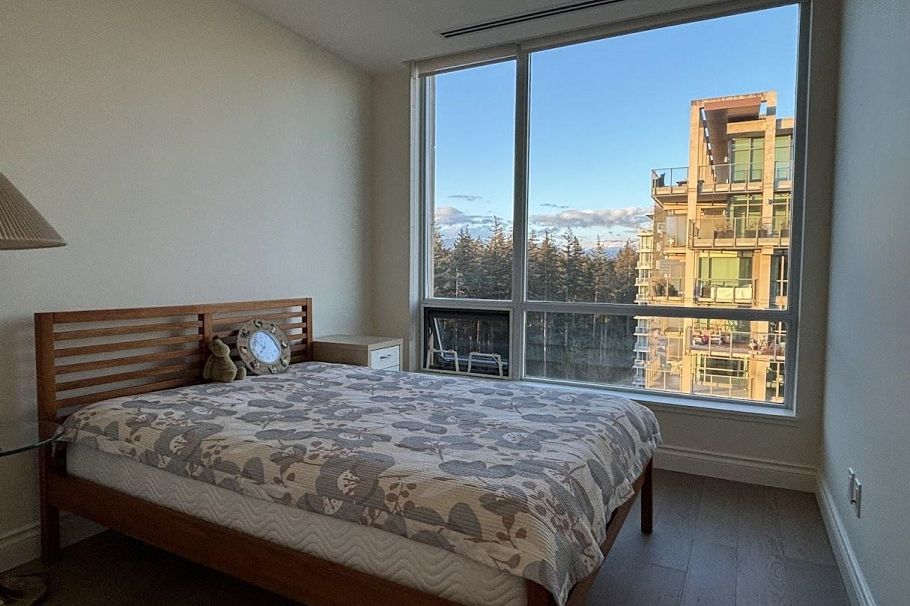 1501 5838 Berton Avenue Vancouver, BC - 12