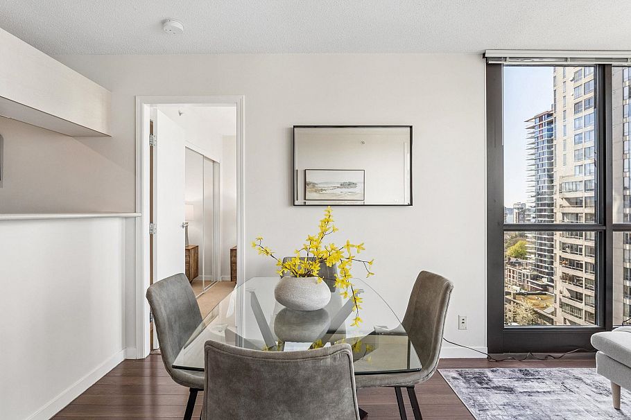 1907 1331 Alberni Street Vancouver, BC - 5