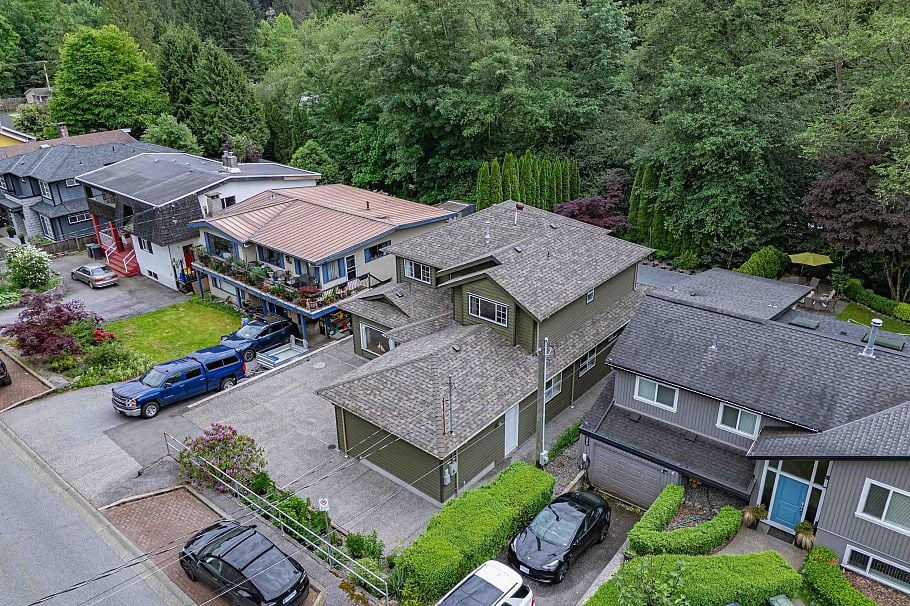 4317 Cliffmont Road North Vancouver, BC - 27
