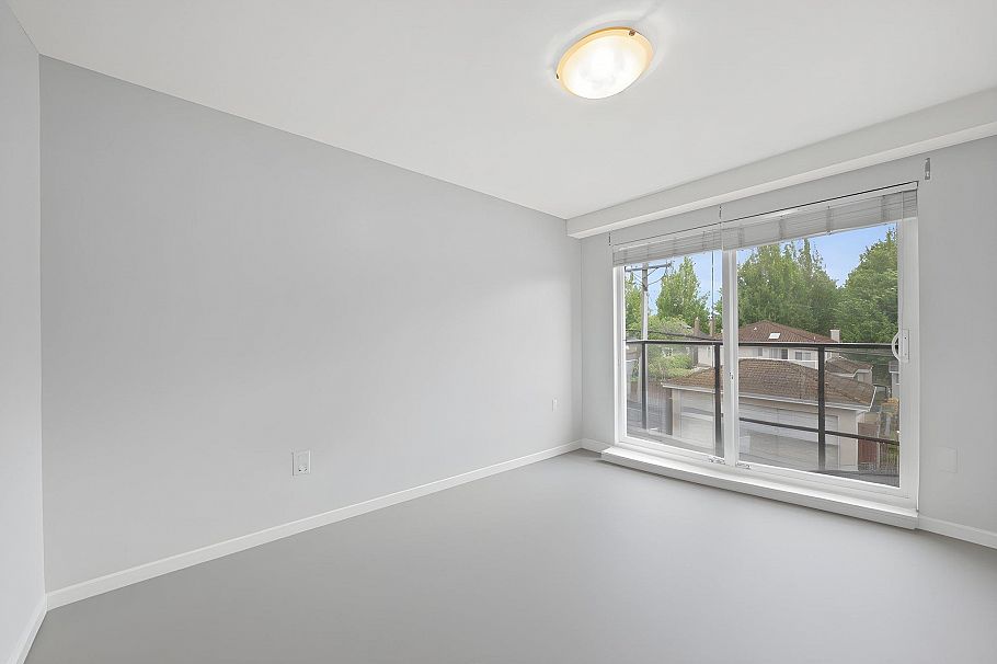 303 2745 E Hastings Street Vancouver, BC - 18