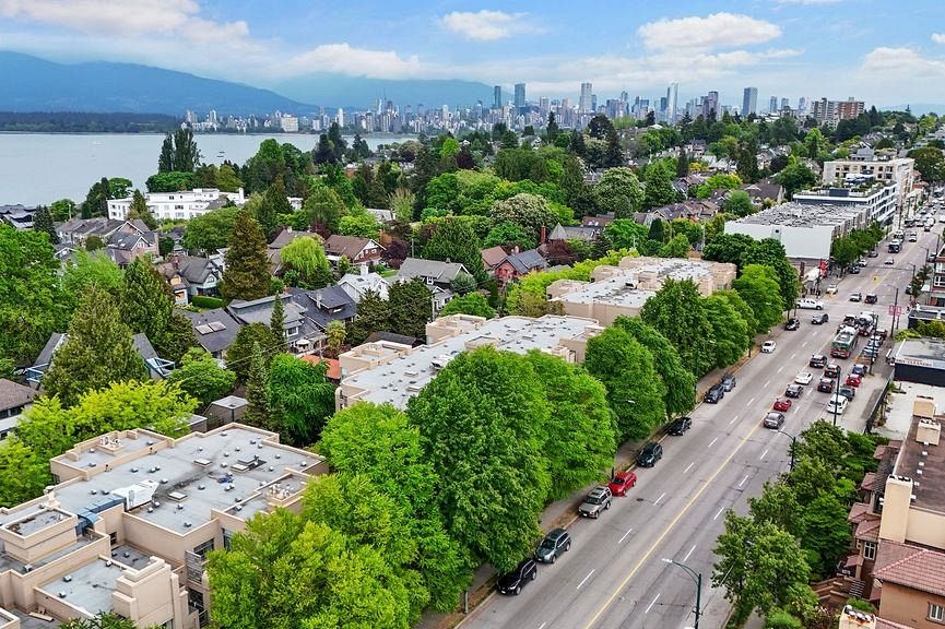 104 3023 W 4th Street Vancouver, BC - 40