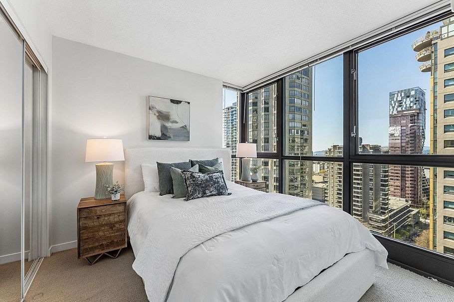 1907 1331 Alberni Street Vancouver, BC - 12