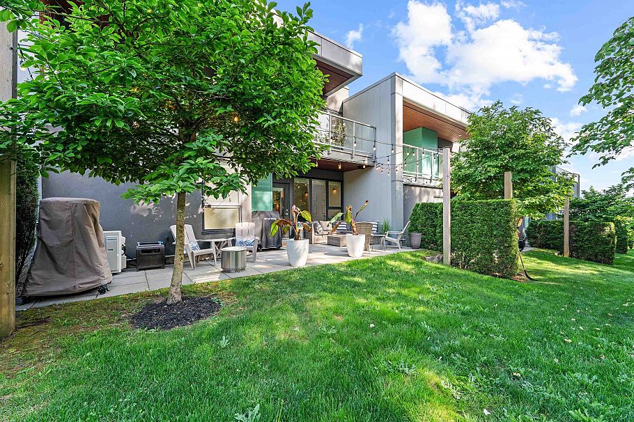 23 3596 Salal Drive North Vancouver, BC - 32