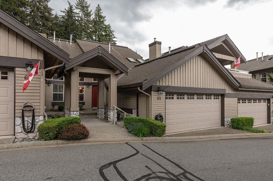 65 1550 Larkhall Crescent North Vancouver, BC - 3