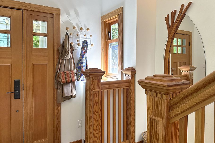 1608 Woodland Drive Vancouver, BC - 22