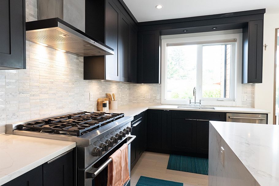 900 Hendry Avenue North Vancouver, BC - 11